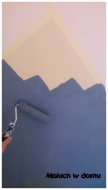 Jak namalować góry w pokoju dziecka przy użyciu taśmy malarskiej i farb