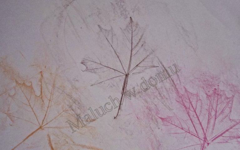 Liście, kartki i kredki…