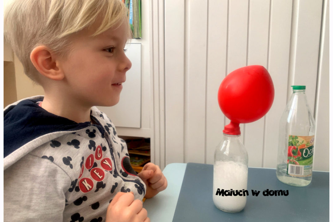 Jak nadmuchać balon bez wysiłku – eksperyment