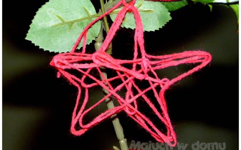 Ozdoby na choinkę z wełny