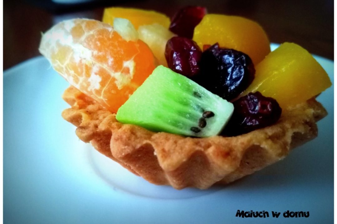 Przepis na kruche babeczki z owocami