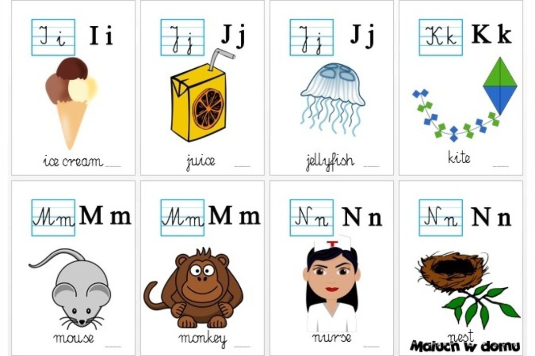 Tablice z alfabetem w wersji angielskiej