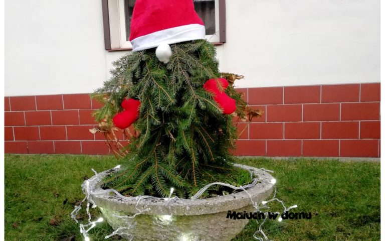 DIY: Jak zrobić skrzata z gałązek świerku