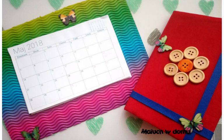 Prezent wykonany przez dziecko: kalendarz i notatnik