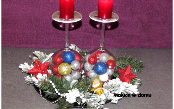 Świąteczna dekoracja z kieliszków w 5 minut