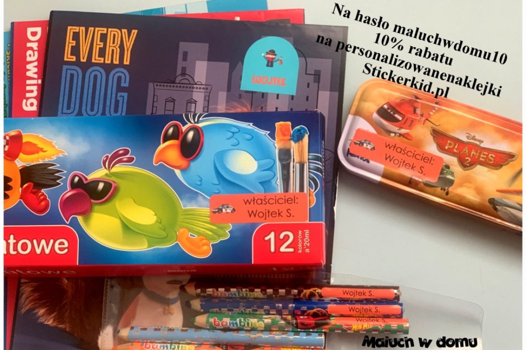 Jak uniknąć zgubienia elementów wyprawki? + kod rabatowy na naklejki personalizowane