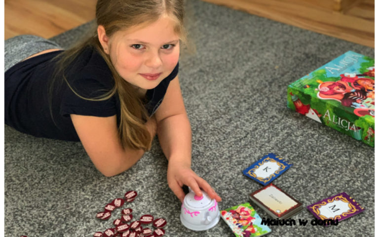 Alicja w krainie słów – gra planszowa