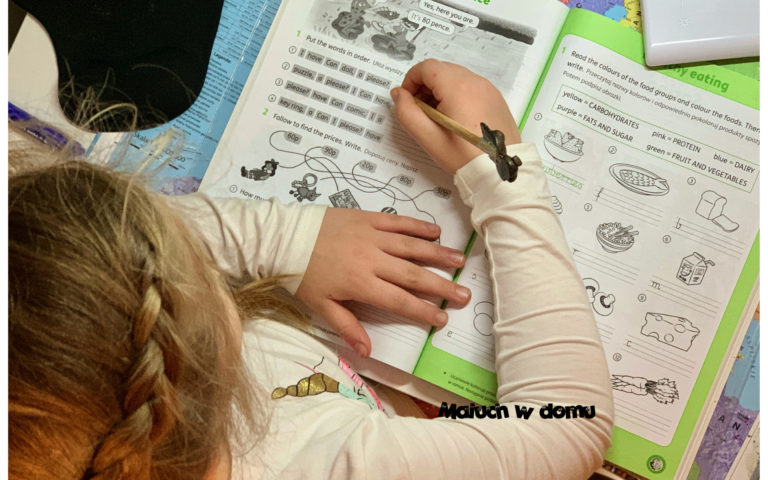 Kiedy dziecko powinno rozpocząć naukę języków obcych?