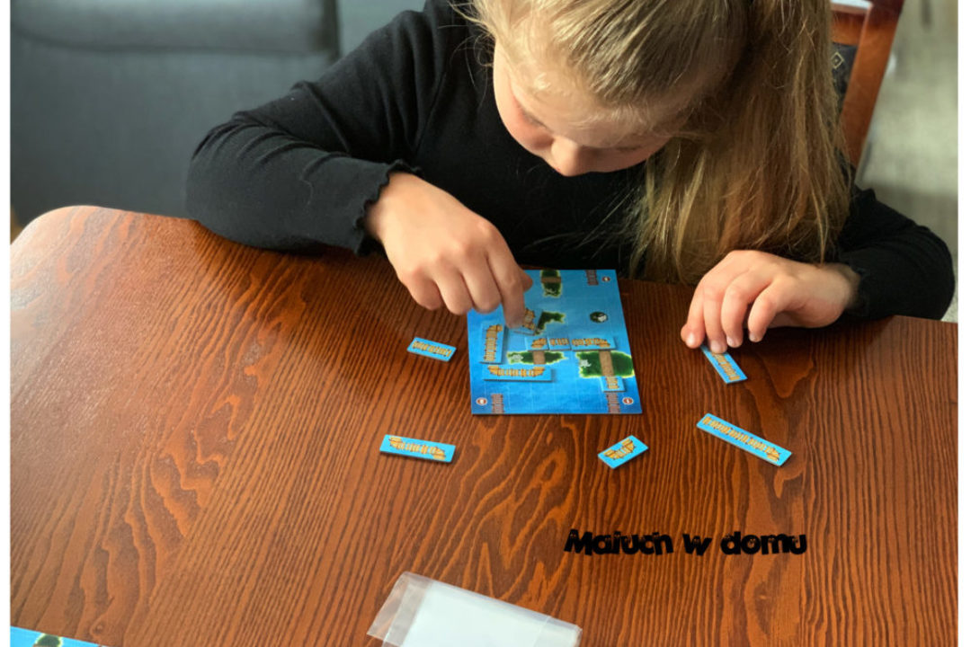 Gra rodzinna – Papua z wyspy na wyspę