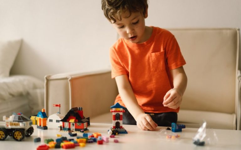 Ile kosztują klocki LEGO?