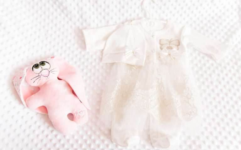 Kiedy warto sięgnąć po bolerka do chrztu?