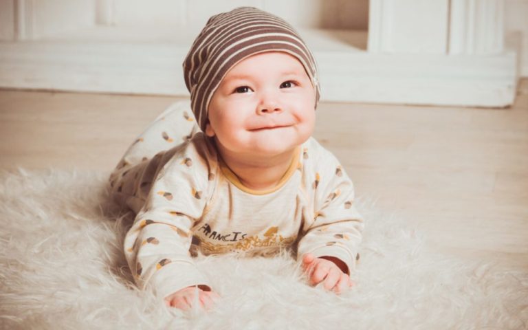 Wyprawka dla noworodka – o tych rzeczach pamiętaj!