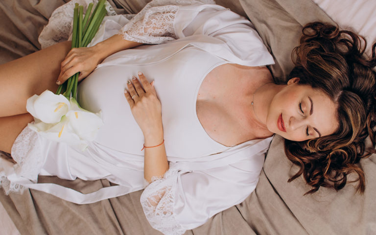 Bezpieczne zabiegi medycyny estetycznej w ciąży, czyli jakie?