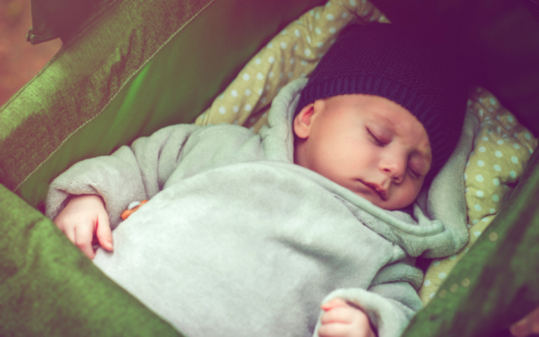 Jak dobrać odpowiedni śpiworek do wózka?
