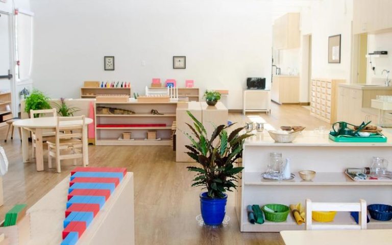 Meble i akcesoria Montessori do Twojego domu