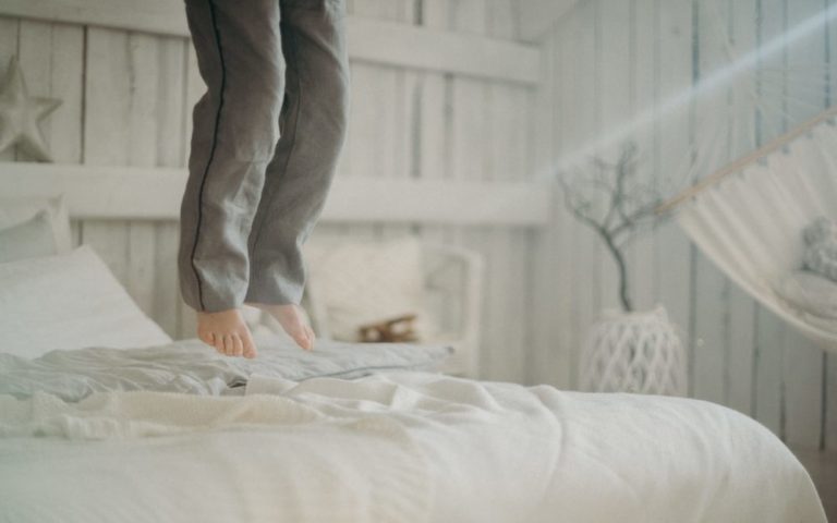 Łóżko domek – 3 istotne powody, dla których warto je wybrać!