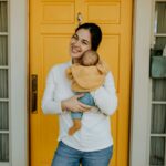 Pierwsze tygodnie z noworodkiem. Z czym często mierzą się świeżo upieczeni rodzice niemowlaków?